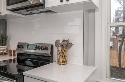 Covington House | Luxe Spot Suites