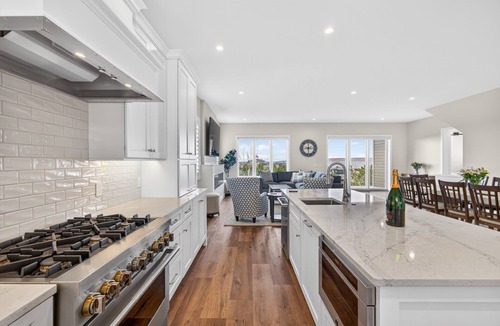 Bay Harbor House | Luxurious 6-Bedroom Home in Bay Harbor with Stunning Amenities!
