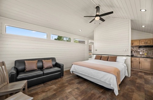 Virgin Cabin | Luxurious and spacious near Zion National Park