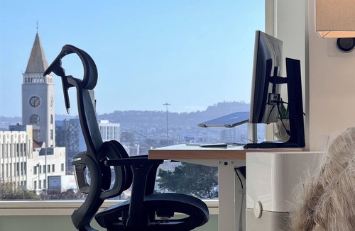 China Basin Condo | Luxury 1 Bedroom Condo with Dedicated Office Near the Financial District