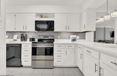 Biltmore Beach Condo | Luxury Beach Front Newly Renovated Spacious Condo 3 BR 2 BA Deluxe Shoreline