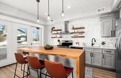 Park Point Condo | Luxury Condo w/Beach Access | Dragestil 717-1