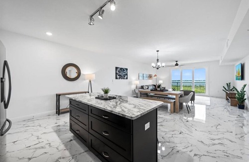 Merritt Island Condo | Luxury Condo with River Views Merritt Island