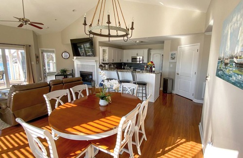 Cornelius Condo | Luxury Lake Norman, Penthouse Condo, Private Deck with Panoramic Lake Views