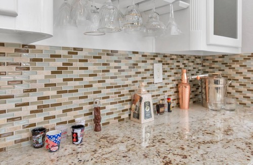 Ponderosa Forest House | ⭐️Luxury modern home with heated pool, hot tub & game room⭐️