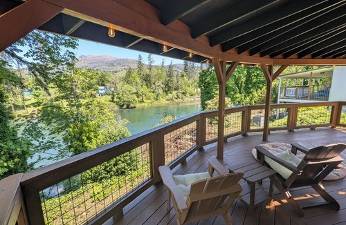 Glide Cabin | Luxury North Umpqua riverside yurt in Glide, Oregon