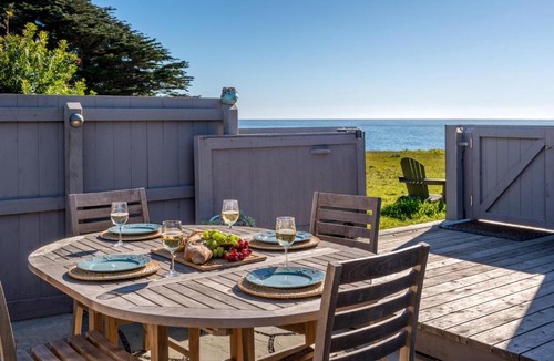 Sea Ranch House | Luxury Ocean Bluff Home, Hot Tub, Pet-Friendly
