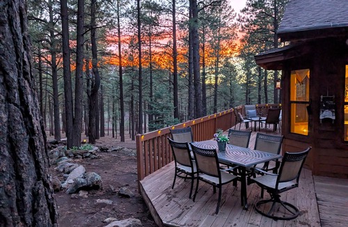 Parks Cabin | Luxury Secluded 4BR Cabin in Pines on 3 acres - Flagstaff/Grand Canyon