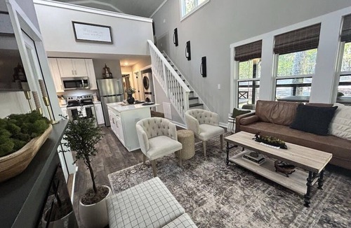 Monteagle House | Luxury tiny home experience in Monteagle, TN, 10% Last Minute Booking Discount