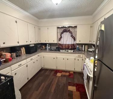Center House | Macks Place