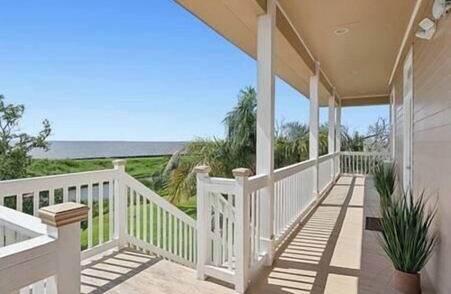 Lafitte Bed & Breakfast | Magnolia Cottage R2