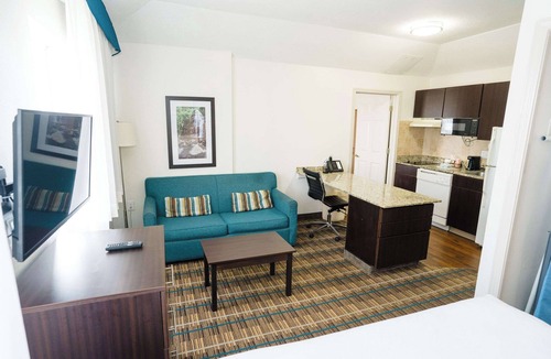 Alcoa Hotel | Mainstay Suites Knoxville Airport