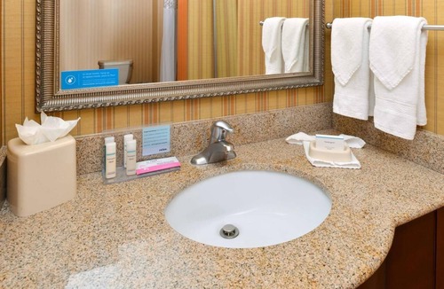 Westside Hotel | Make Your Trip More Enjoyable! 3 Relaxing Units, Indoor Pool, Pets Allowed!