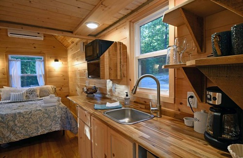 Clarkesville Cabin | Maple Tiny Home at Bleu Canoe Campground