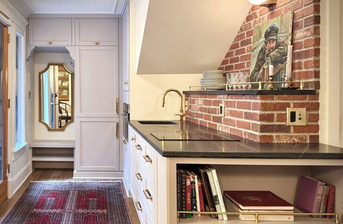 Downtown Apartment | Mapleton Hill Guest Suite in Boulder Historic District - few steps from Pearl St