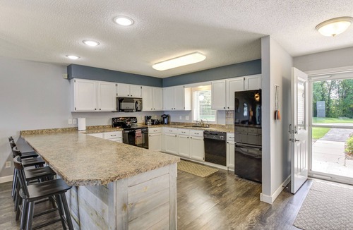 Onamia House | Marina Access & Lake Views: Family Gem in Onamia