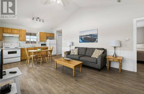 Cap-Pele Cottage | Marshlight Cottage at Aboiteau Beach | Sandy Dunes