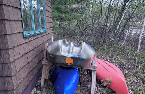 Iron River Cabin | McCarry Lakehouse Peaceful Waterfront Escape