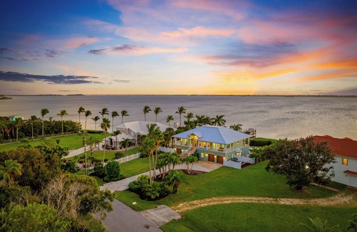 Melbourne Beach House | Melbourne Beach/Ocean Views, Pool & Boat Dock