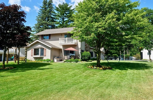 Lake City House | Memories on Missaukee, come and make your own!