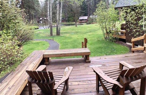 Camp Sherman Cabin | Metolius River Resort Cabin 3 - Luxurious cabin on the Metolius River w/