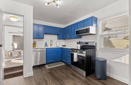 Royal Oak House | MG Place: Charming Neighborhood blocks from Downtown RO