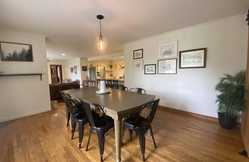 Knoxville House | Mid-Century Gem in Holston Hills