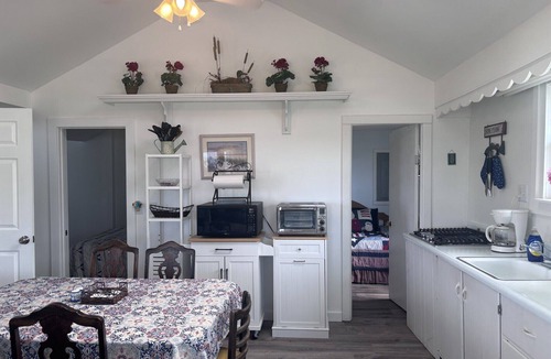Cape Vincent Cottage | Million Dollar Sunsets on the St Lawrence - Thousand Islands Waterfront Cottage!