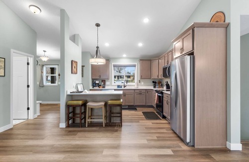 New Brighton House | MINNeSTAY* Hansen Park Place