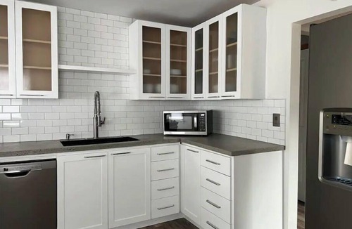 Beaverton House | Modern 3 Bedroom Home in Beaverton