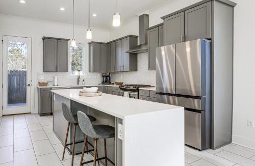 South Baton Rouge House | Modern 3BR Retreat - Near Bluebonnet & Hospitals