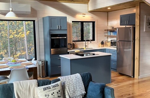 Jay Cabin | Modern Cabin 3bedroom 2bathroom- Whiteface Adirondacks