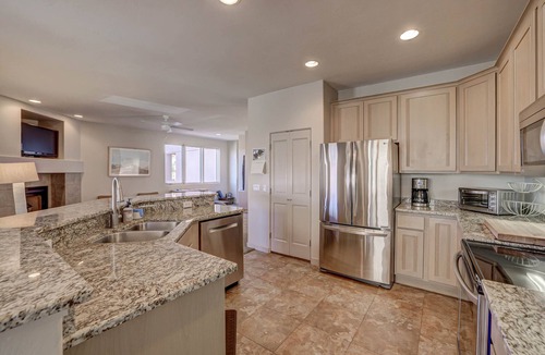 St. George Condo | Modern Condo on Sunbrook Golf Course