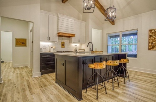 Hot Springs Village House | Modern Farmhouse Nestled in the Woods
