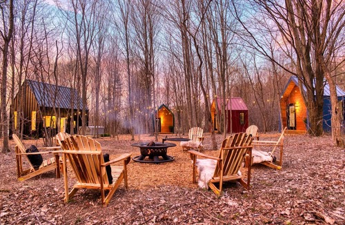 Portland Cabin | Modern Lux Tiny Cabins in Wooded Getaway w/Hot Tub