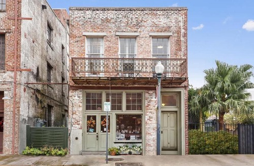 Arts/Warehouse District Apartment | Modern One Bedroom with Balcony