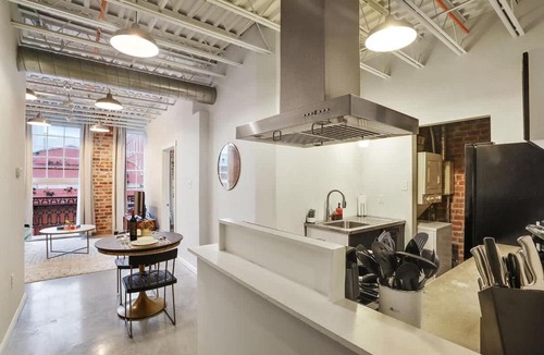 Arts/Warehouse District Apartment | Modern One Bedroom with Balcony