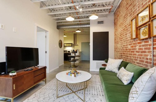 Arts/Warehouse District Apartment | Modern One Bedroom with Balcony