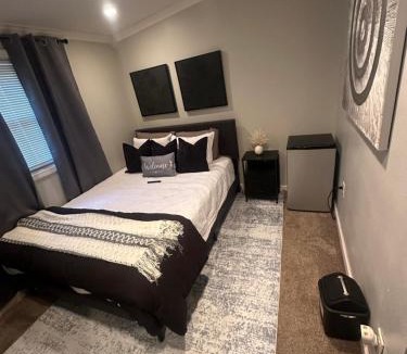 Little Rock House | Modern Private Room Easy Access to Everything