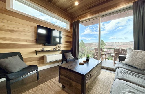 Escalante House | Modern Tiny Cabin Near Grand Staircase Utah