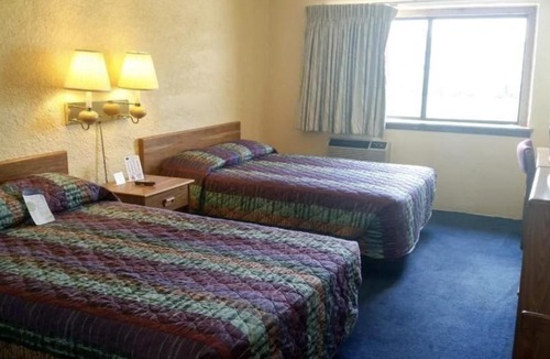 Moline Hotel | Moline Bell
