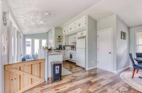 Monmouth House | Monmouth Retreat: Hot Tub, Playground & Game Room