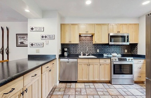 Waterville Valley House | Mountain Townhome with private patio, walk to town