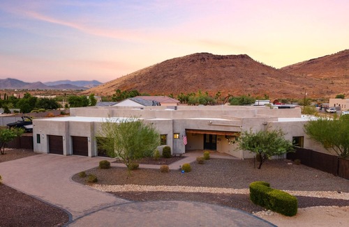Phoenix House | Mountain Views: Pool | Hot Tub | Top 1%