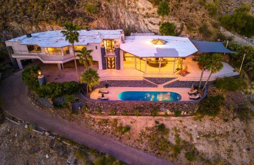 Mirada Los Arcos House | Mountain ViewsCity ViewsHeated PoolLuxury