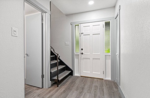 East Hill House | Ms. Pensacola! 15min drive to Pensacola Beach!