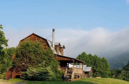 Candler Cabin | Mt. Mitchell Log Cabin - Engadine Inn and Cabins