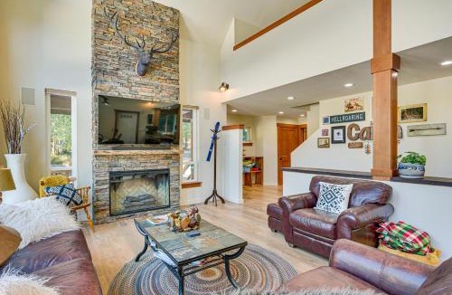 Packwood House | Mtn-View Packwood Cabin w/Deck & Fire Pit