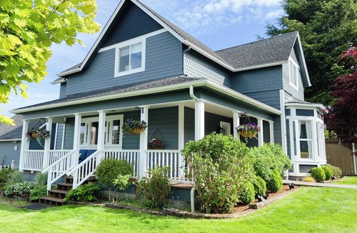 Clatskanie House | Multi-Unit Property great for Large Groups and Centrally Located