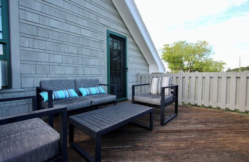 Stonington Cottage | Mystic Area Waterfront with Dock